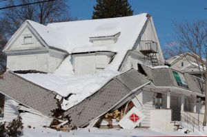 chicago roofing collapse